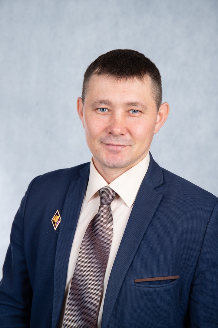 Почепнев Владимир Петрович.